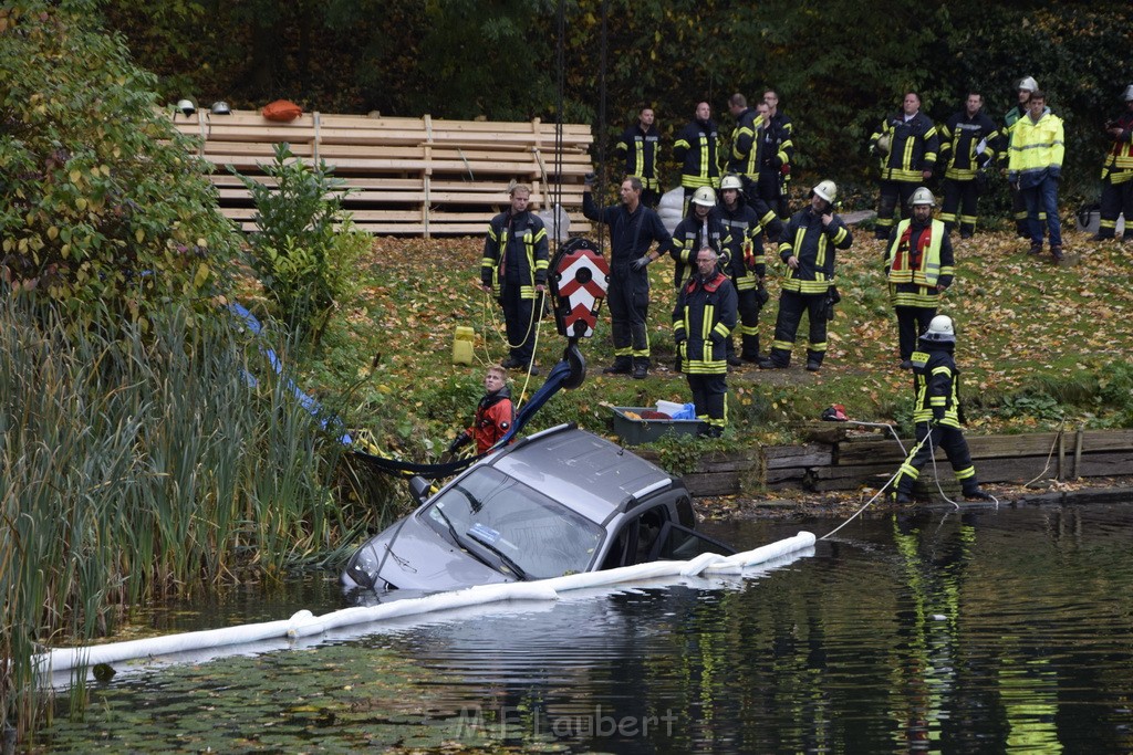 Einsatz BF Koeln PKW im See Koeln Esch P040.JPG - Miklos Laubert